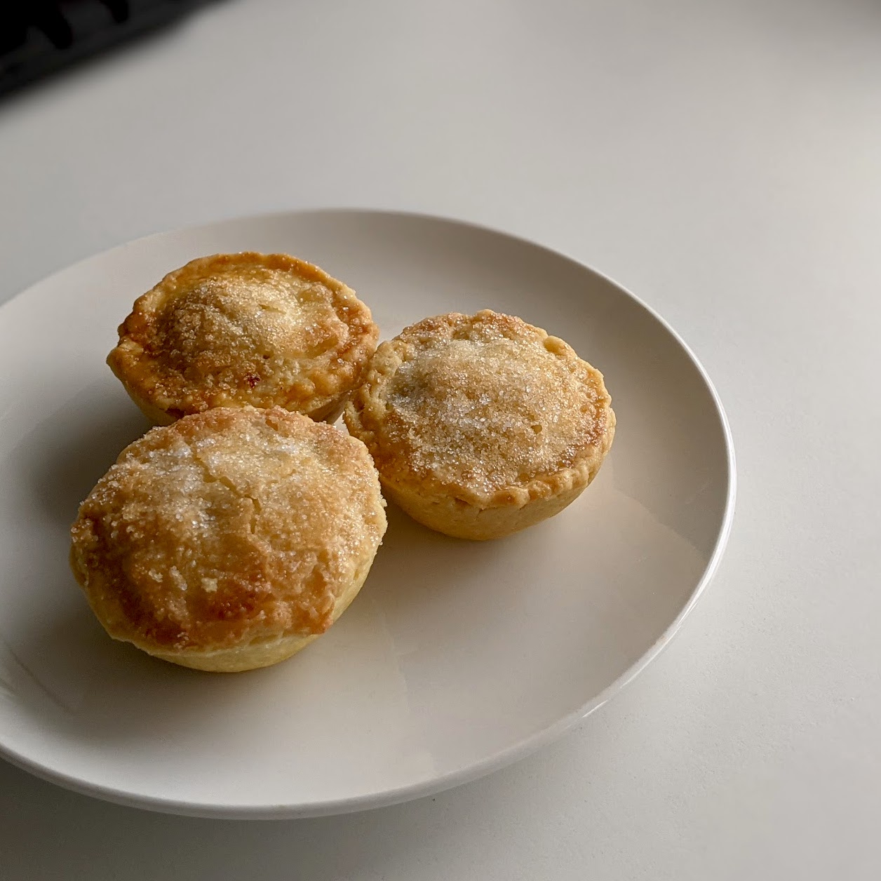 Mince pies with lemon mincemeat based on a recipe from the 1830s